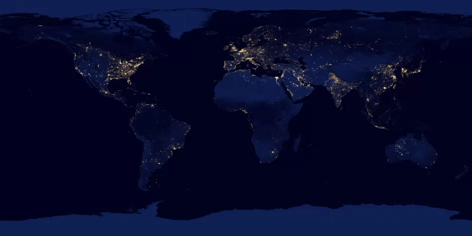 晚上地球的合成图像。灯光包括城市灯光,天然气燃烧和森林大火。(NASA地球天文台的图片)
